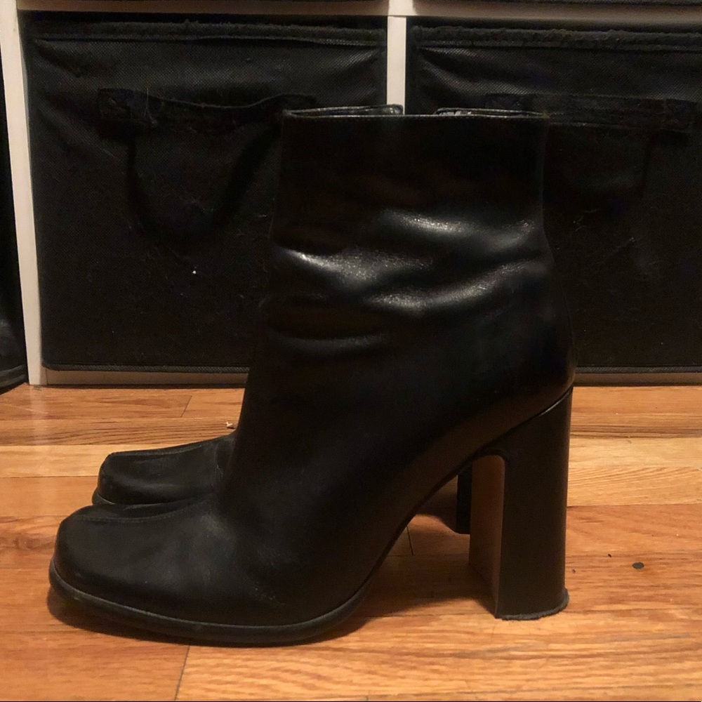Pazzo Vintage Heeled booties in size 8.5